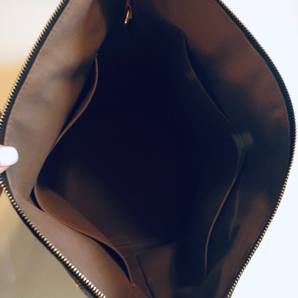 Limited Edition Louis Vuitton Bag - Picture 5 of 8